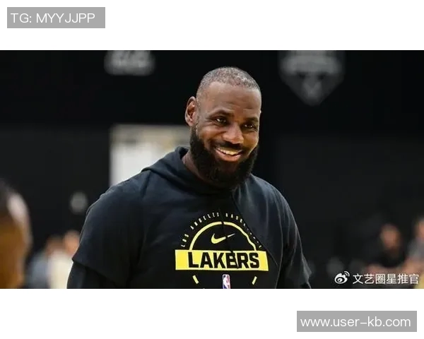 詹姆斯重返5对5训练感恩南湾湖人支持期待重回赛场表现