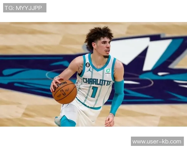 考辛斯称拉梅洛为黄蜂最佳球员但绝对领袖之位仍需争夺 考辛斯称拉梅洛为黄蜂最佳球员但绝对领袖之位仍需争夺