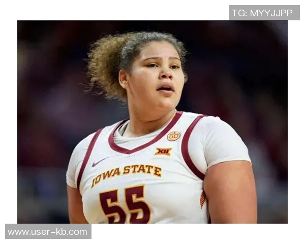 克鲁克斯在NCAA女篮赛中狂砍41分4篮板3助攻展现巨星风采