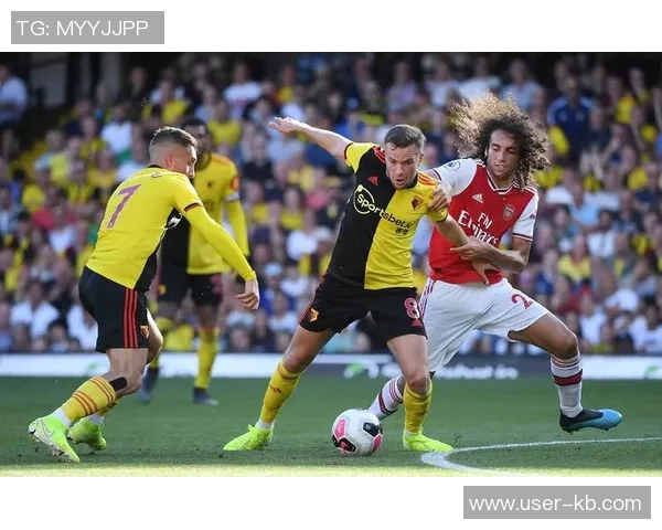 博维将于本周六与罗马解约随后加盟英冠沃特福德球队