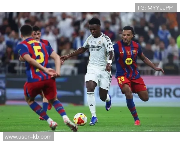 博格巴因伤缺席与皇马的对决本赛季出场时间仅为30分钟