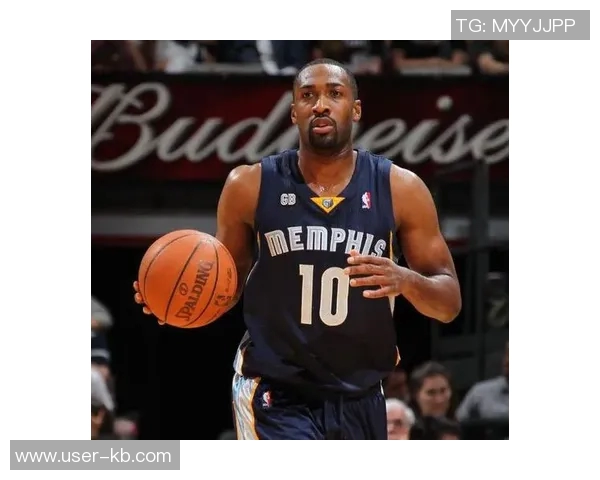 阿里纳斯：湖人若用里夫斯续约将导致球队未来十年停滞不前